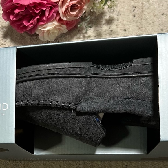 🔥NWT Men’s memory foam slippers - Picture 5 of 11